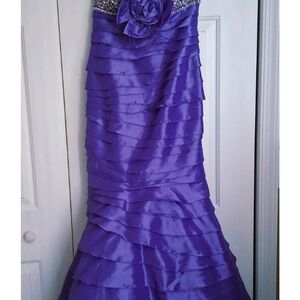 Tony Bowls Paris Prom Or Formal Lavender Dress